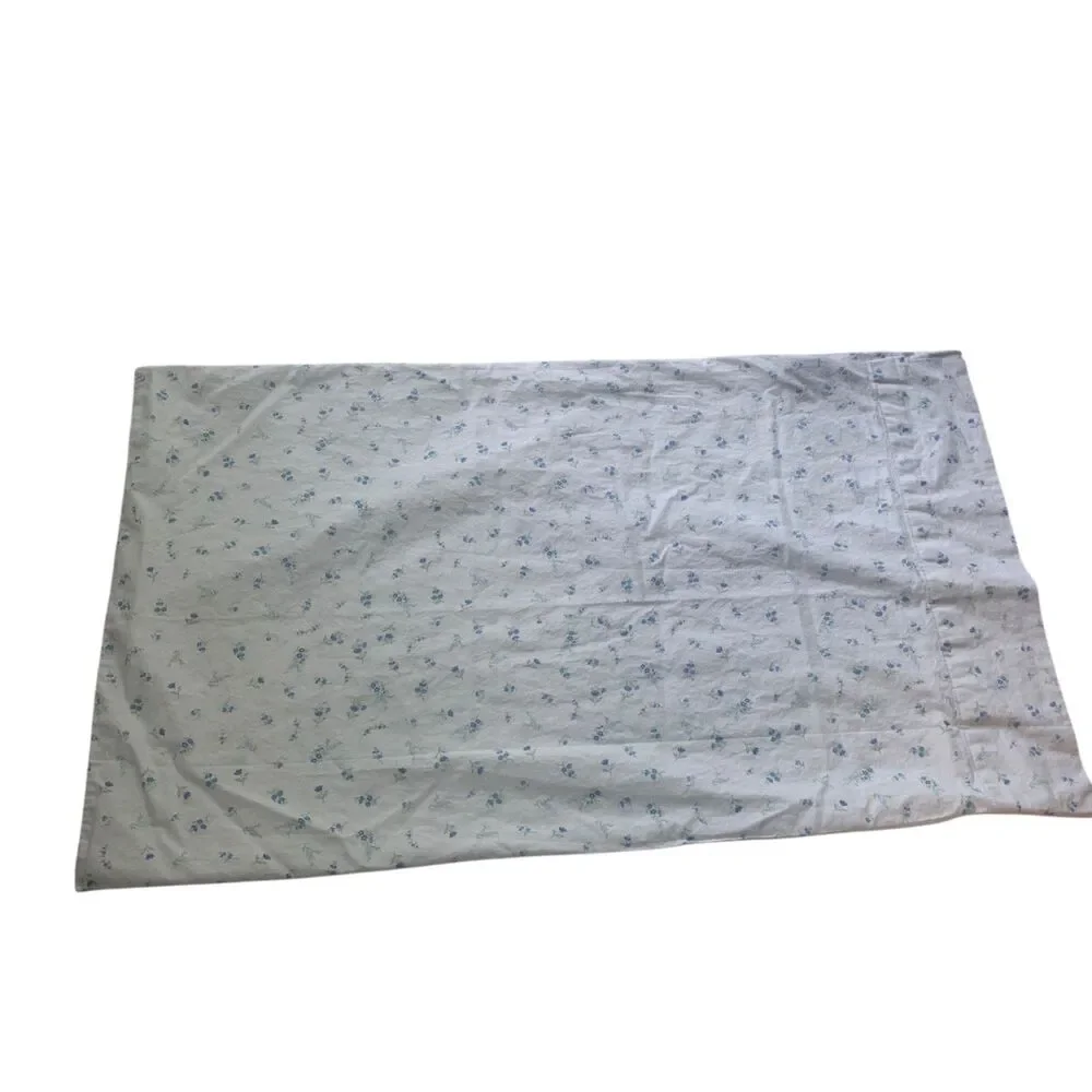 Lauren Ralph Lauren Linda Floral Blue Pattern Cottagecore Pillow Case 32x18